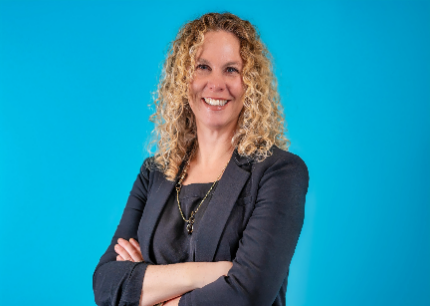 Dr. Lisa Strug